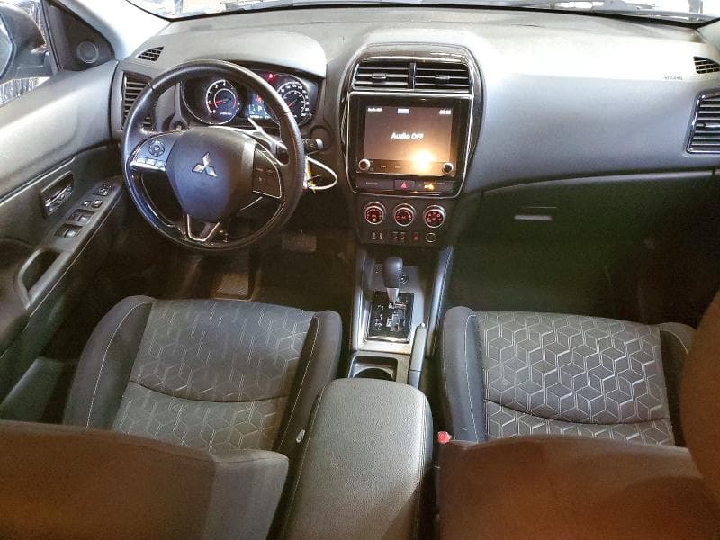 2024 MITSUBISHI RVR SE 8