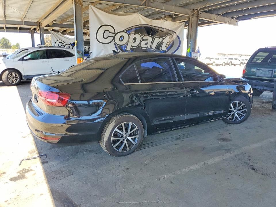 2017 VOLKSWAGEN JETTA SE 3