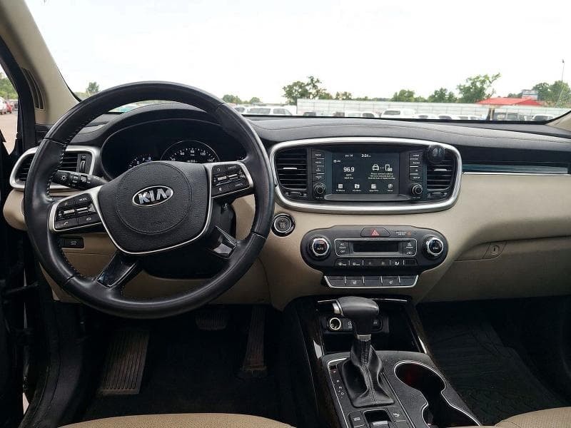 2020 KIA SORENTO EX V6 9