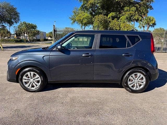 2020 KIA SOUL LX 12