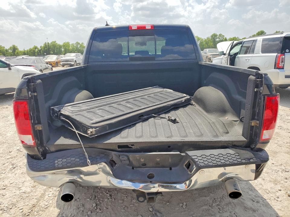 2017 RAM 1500 SLT 6