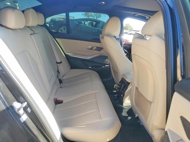 2020 BMW 330I 10