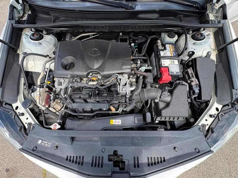 2020 TOYOTA CAMRY SE 7