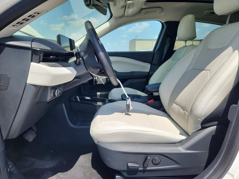2025 FORD MUSTANG MACH-E PREMIUM 7