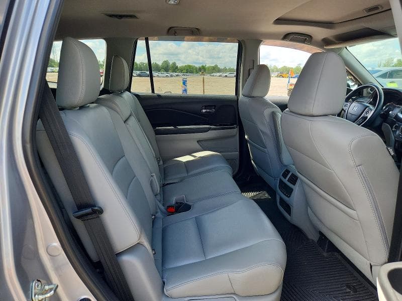 2017 HONDA PILOT EXL 11