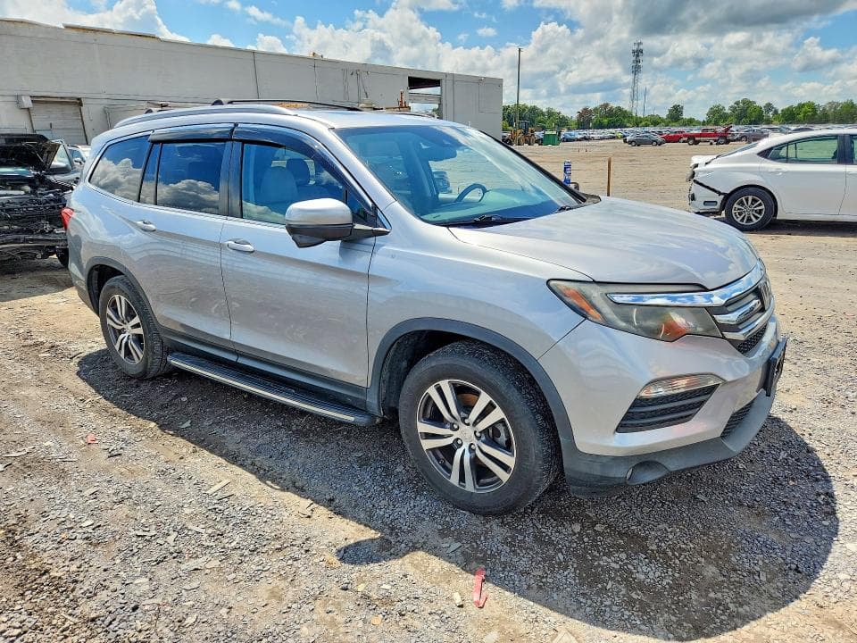 2017 HONDA PILOT EXL 4
