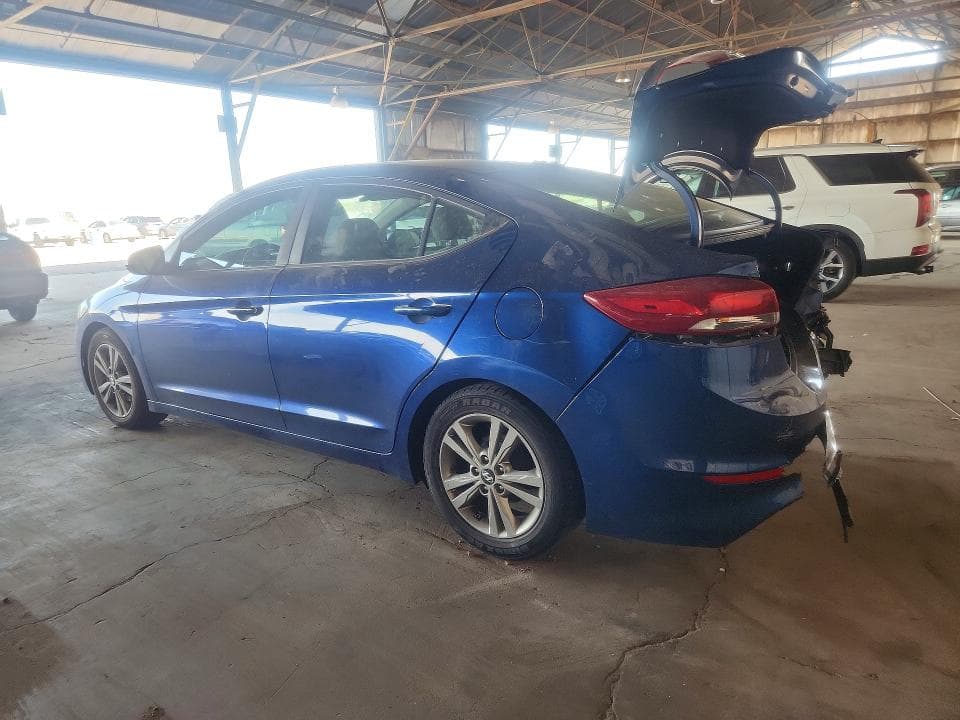 2017 HYUNDAI ELANTRA SE 2