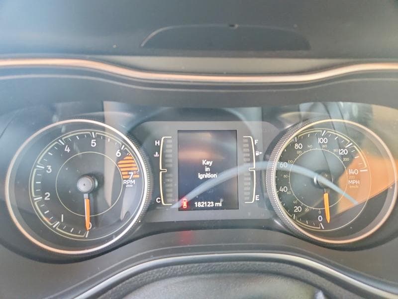 2019 JEEP CHEROKEE LATITUDE 9