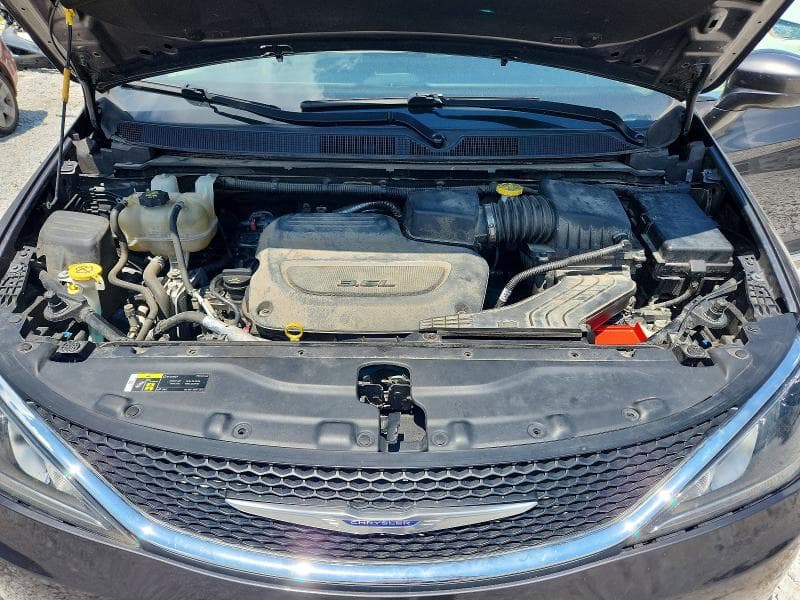 2019 CHRYSLER PACIFICA TOURING L PLUS 12