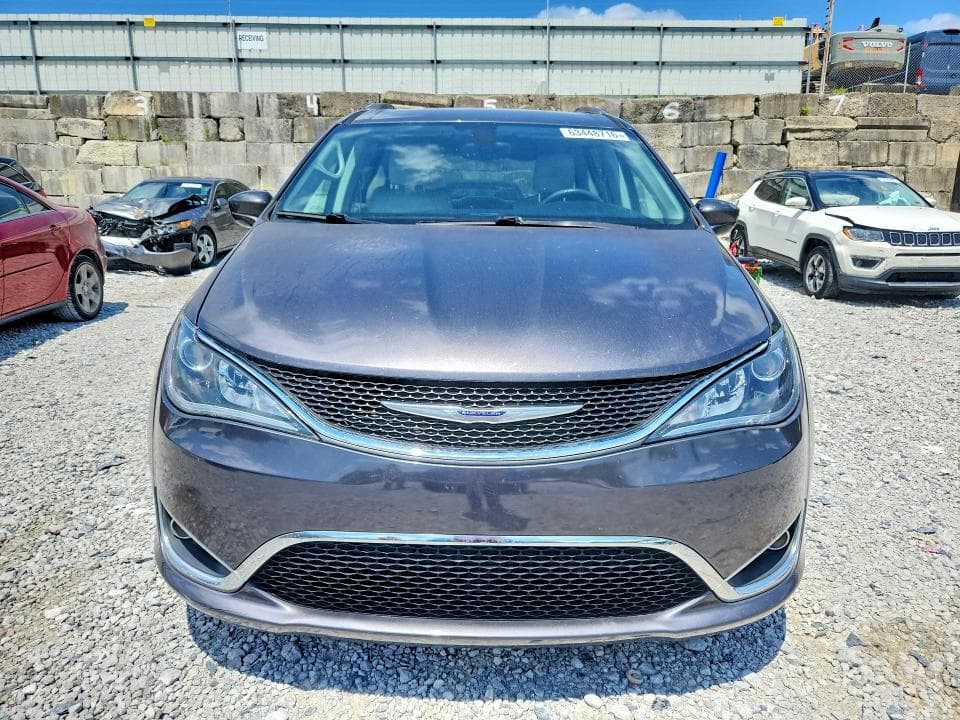 2019 CHRYSLER PACIFICA TOURING L PLUS 5