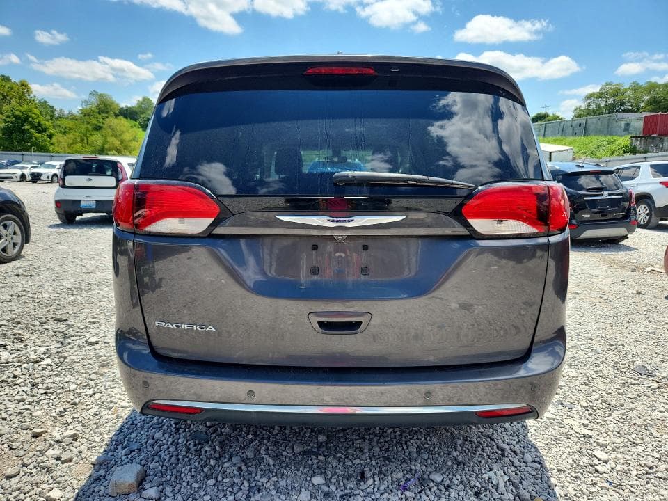 2019 CHRYSLER PACIFICA TOURING L PLUS 6