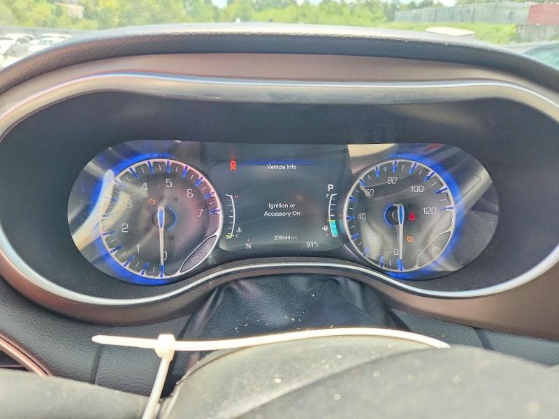 2019 CHRYSLER PACIFICA TOURING L PLUS 9