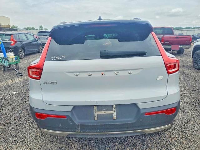 2022 VOLVO XC40 P8 RECHARGE ULTIMATE 6