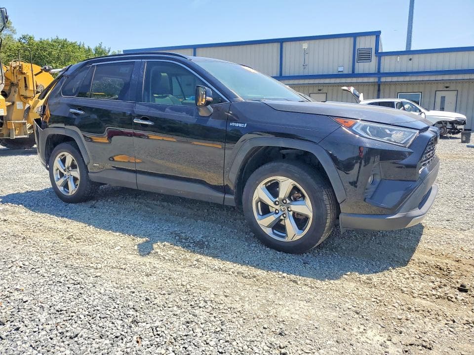 2020 TOYOTA RAV4 LIMITED 4