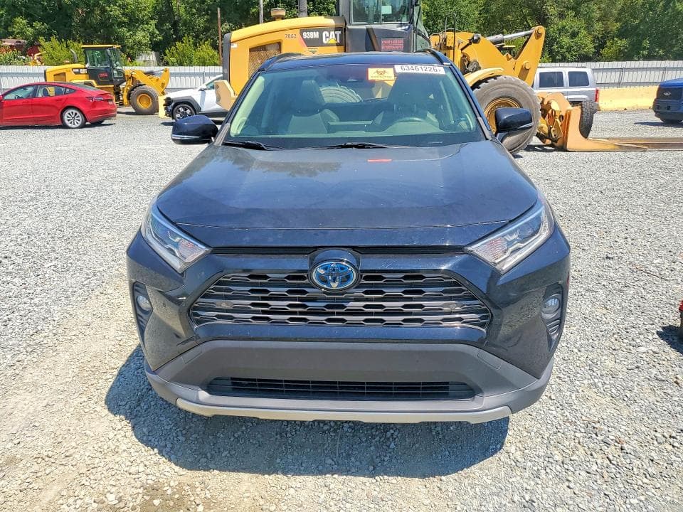 2020 TOYOTA RAV4 LIMITED 5