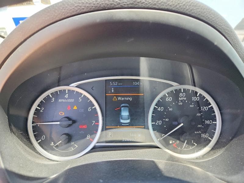 2019 NISSAN SENTRA S 9