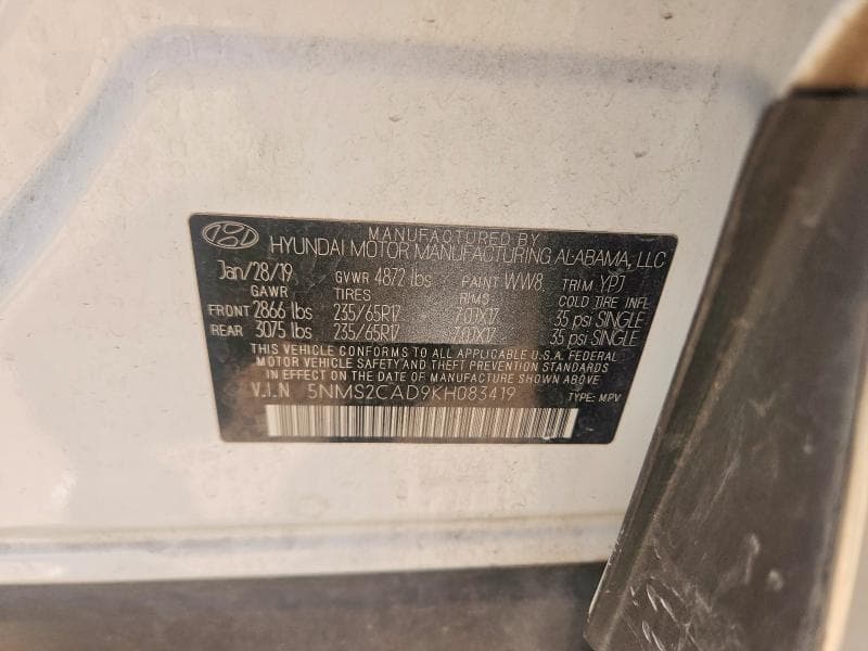 2019 HYUNDAI SANTA FE SE 13