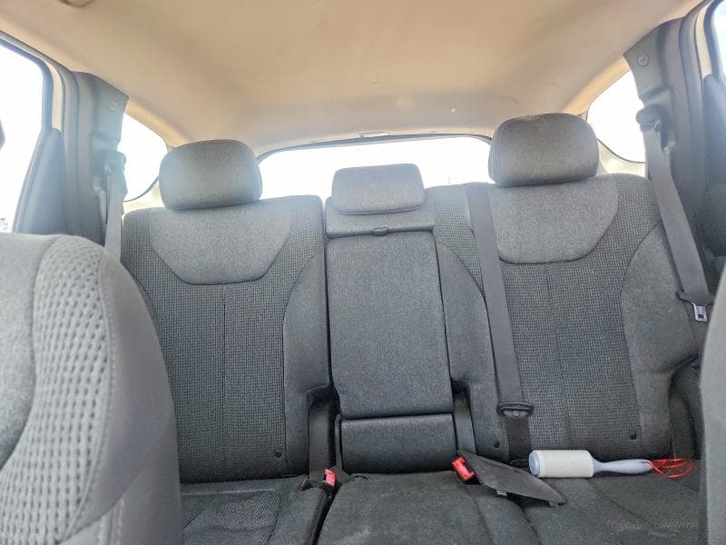 2019 HYUNDAI SANTA FE SE 10