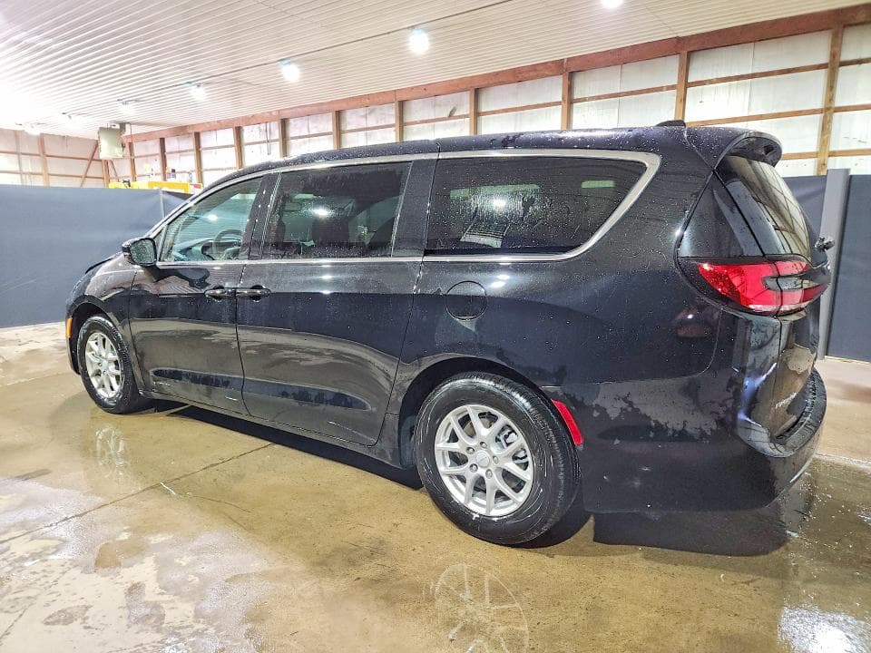 2027 CHRYSLER PACIFICA SELECT 2
