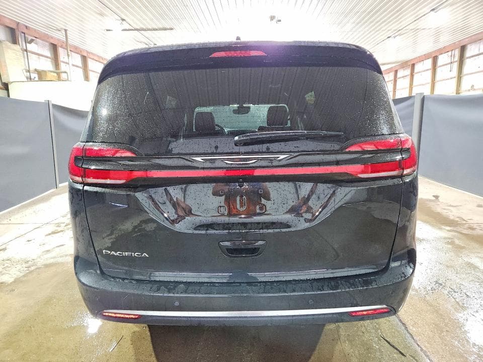 2027 CHRYSLER PACIFICA SELECT 6