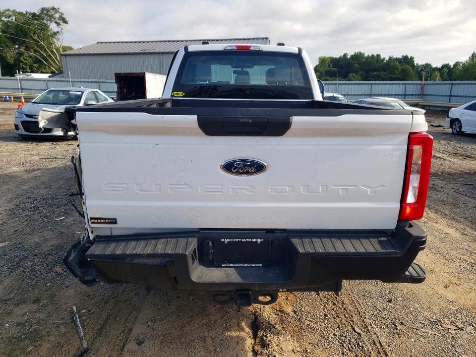 2026 FORD F250 SUPER DUTY 6