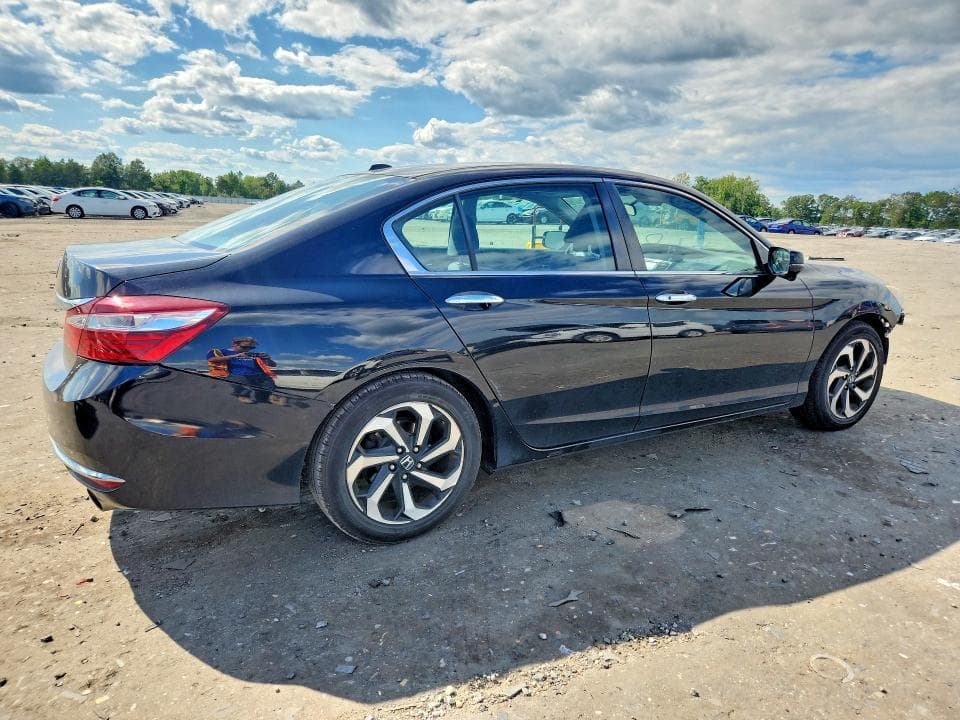 2017 HONDA ACCORD EX 3