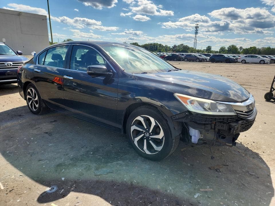 2017 HONDA ACCORD EX 4