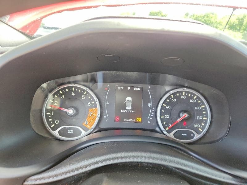 2020 JEEP RENEGADE SPORT 9