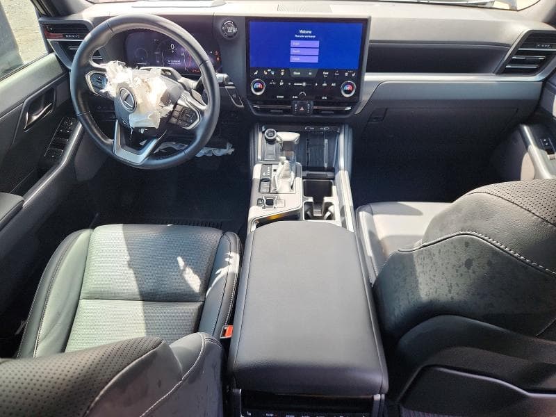 2025 LEXUS GX 550 LUXURY+ 8