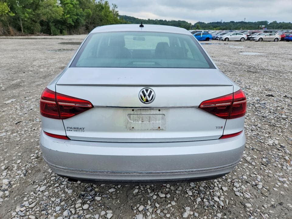 2017 VOLKSWAGEN PASSAT S 6