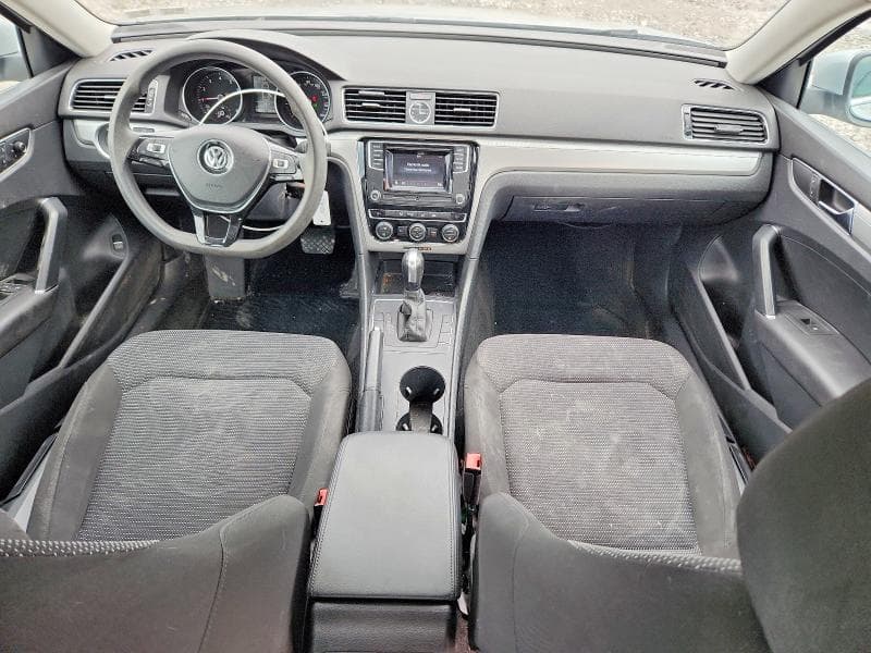 2017 VOLKSWAGEN PASSAT S 8