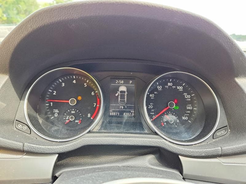 2017 VOLKSWAGEN PASSAT S 9