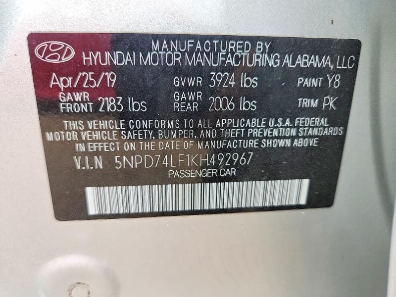 2019 HYUNDAI ELANTRA SE 12