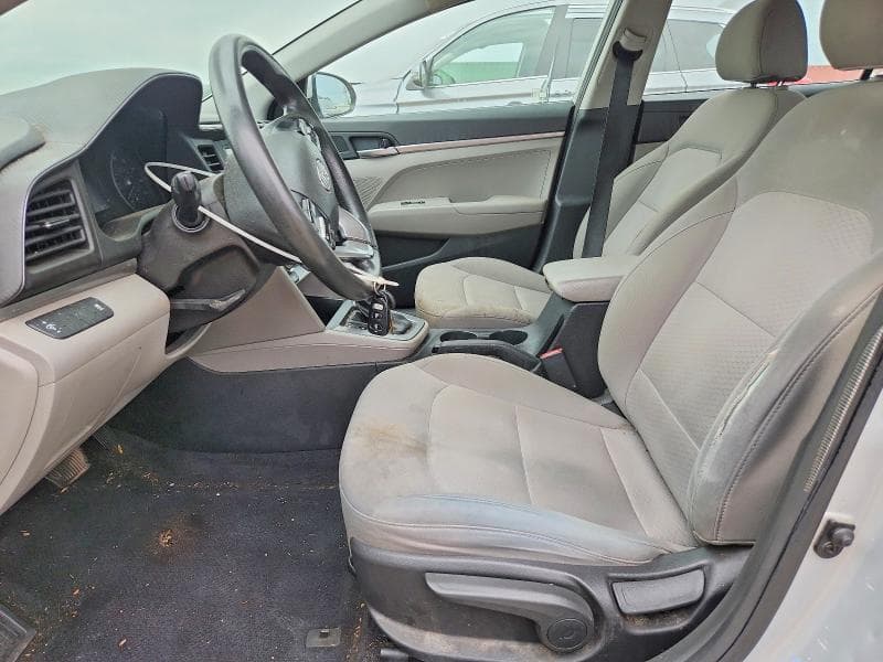 2019 HYUNDAI ELANTRA SE 7