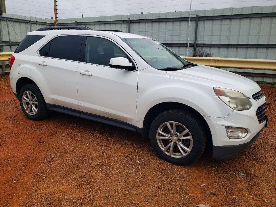 2017 CHEVROLET EQUINOX LT 4