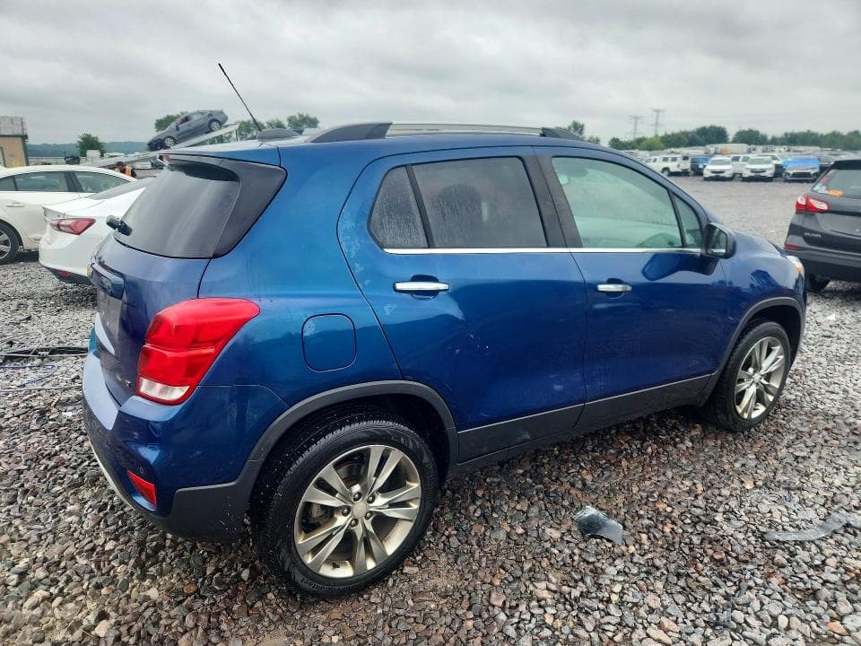 2019 CHEVROLET TRAX 1LT 3