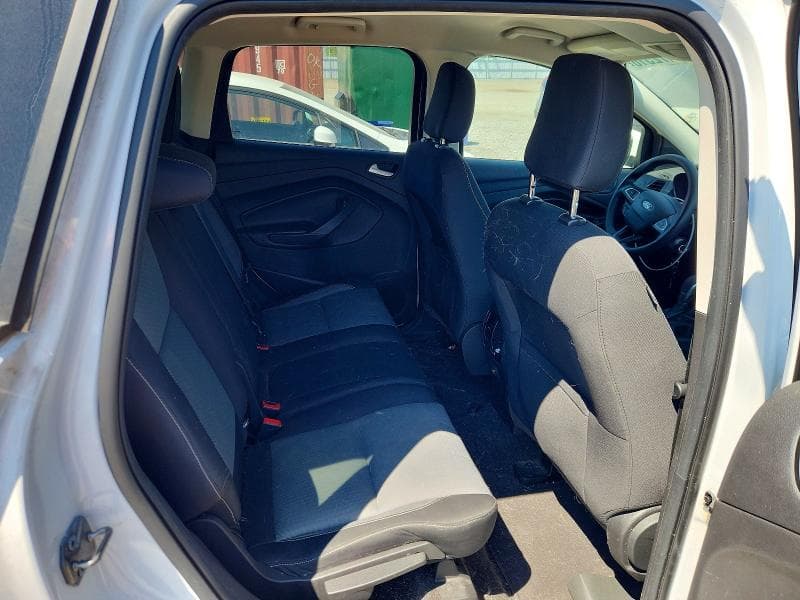 2018 FORD ESCAPE SE 11