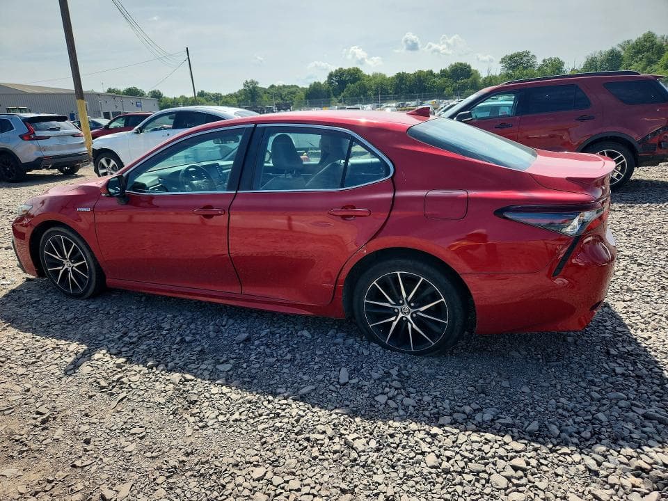 2021 TOYOTA CAMRY SE 2