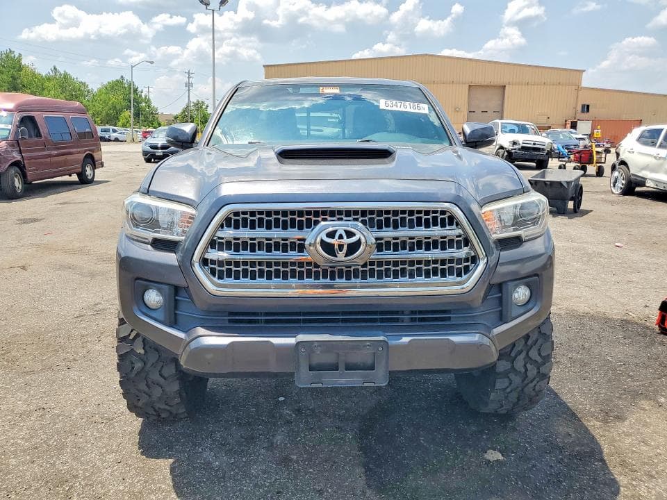2017 TOYOTA TACOMA TRD SPORT 5