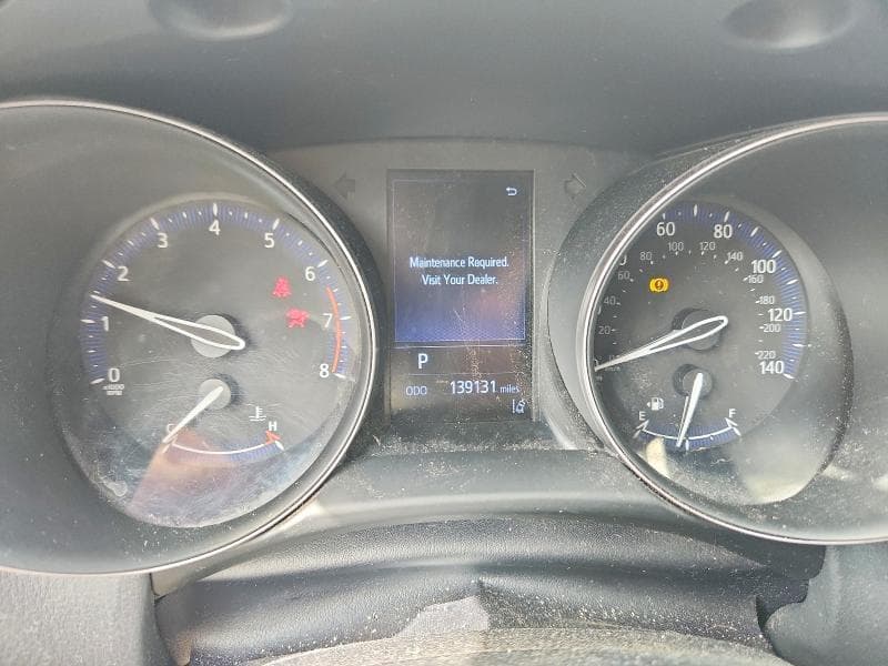 2020 TOYOTA C-HR XLE 9