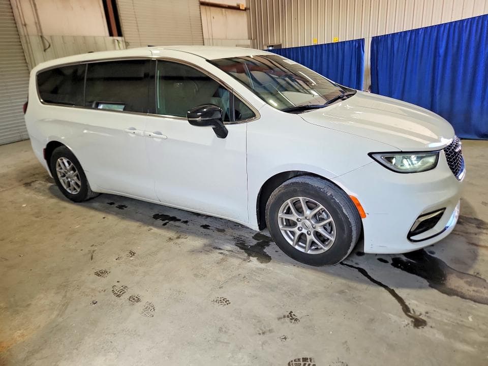 2025 CHRYSLER PACIFICA SELECT 4