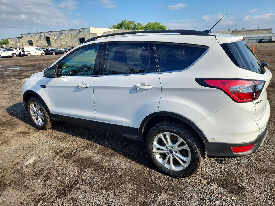2018 FORD ESCAPE SE 2