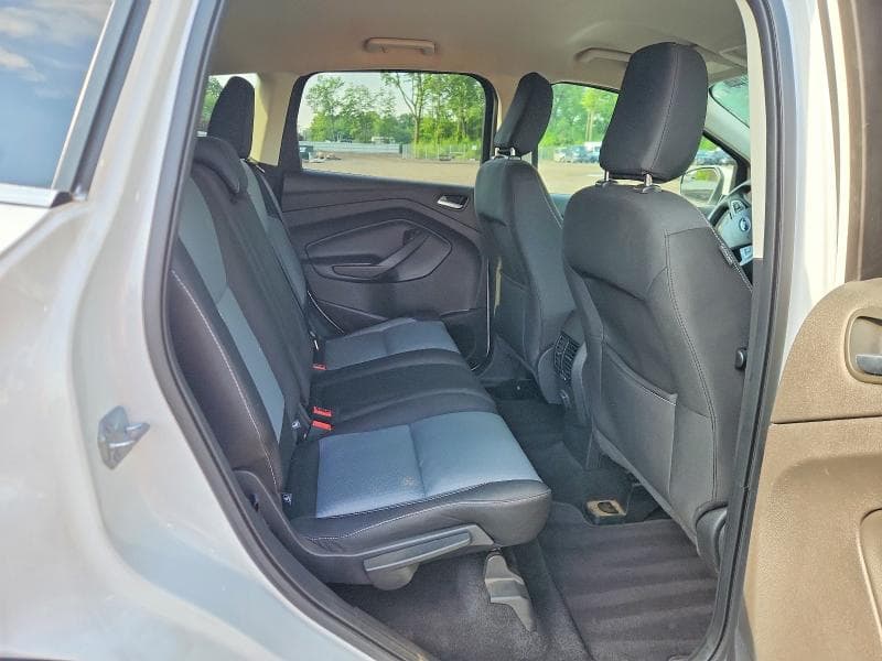 2018 FORD ESCAPE SE 11