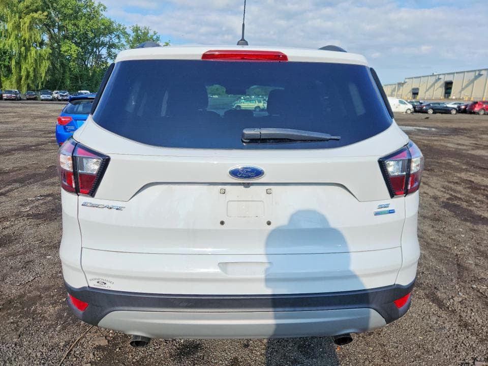 2018 FORD ESCAPE SE 6