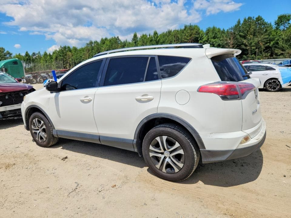 2017 TOYOTA RAV4 LE 2