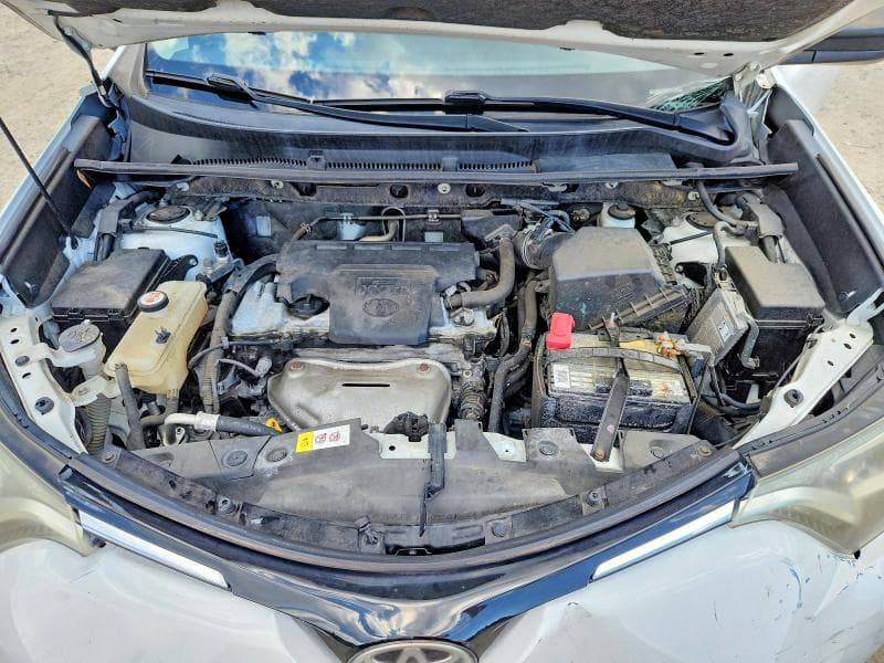2017 TOYOTA RAV4 LE 12