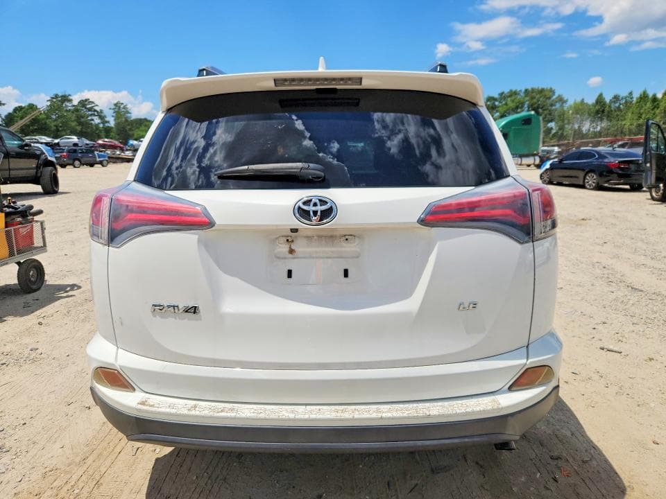 2017 TOYOTA RAV4 LE 6