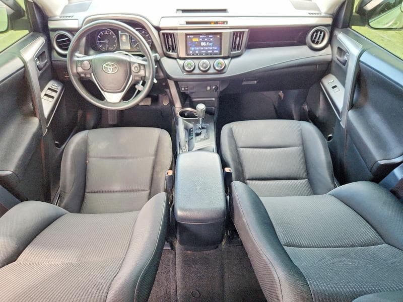 2017 TOYOTA RAV4 LE 8