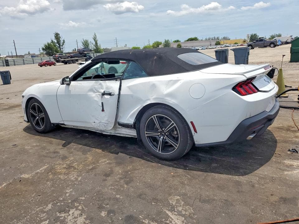 2024 FORD MUSTANG 2