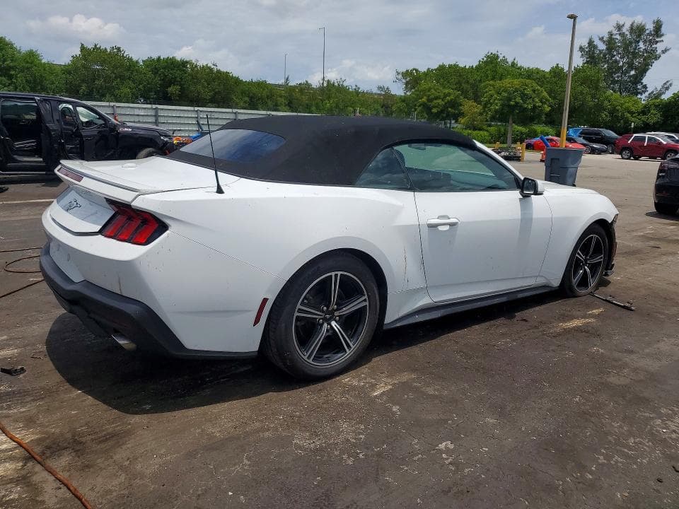 2024 FORD MUSTANG 3